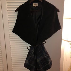 Jolt brand plaid vest with shearling collar